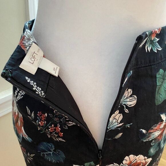 Loft Black Floral Mini Pencil Skirt - Picture 5 of 9